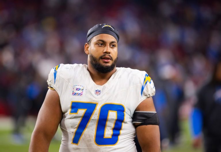 Update: Chargers OT Rashawn Slater out for season