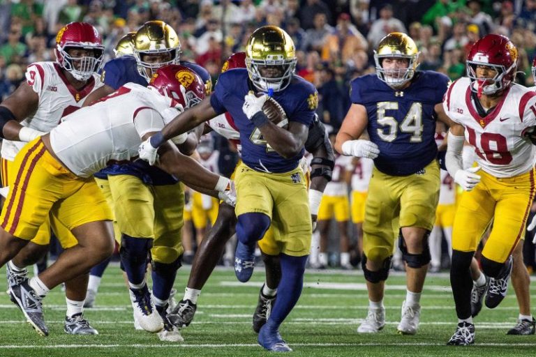 Notre Dame boosts playoff hopes by running wild on Southern California